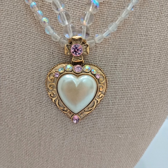 1928 Jewelry Co Fancy Double Strand AB Bead Heart Pendant Gold Tone Necklace 18" - Picture 2 of 11